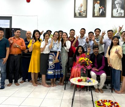 background về chúng tôi